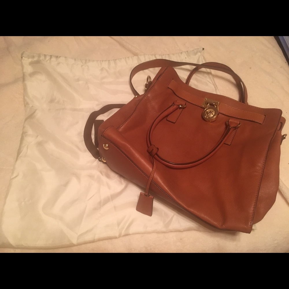 Michael Kors Hamilton Large Tote